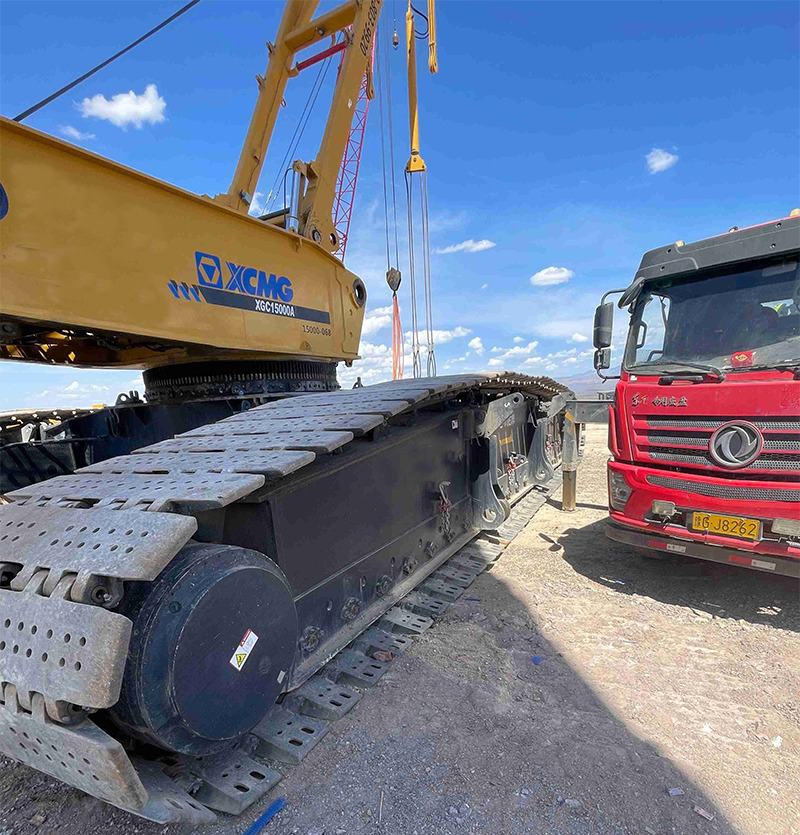 XCMG 2022 XGC15000A used hydraulic crawler crane for sale - Pásový jeřáb: obrázek 4 XCMG 2022 XGC15000A used hydraulic crawler crane for sale - Pásový jeřáb: obrázek 4