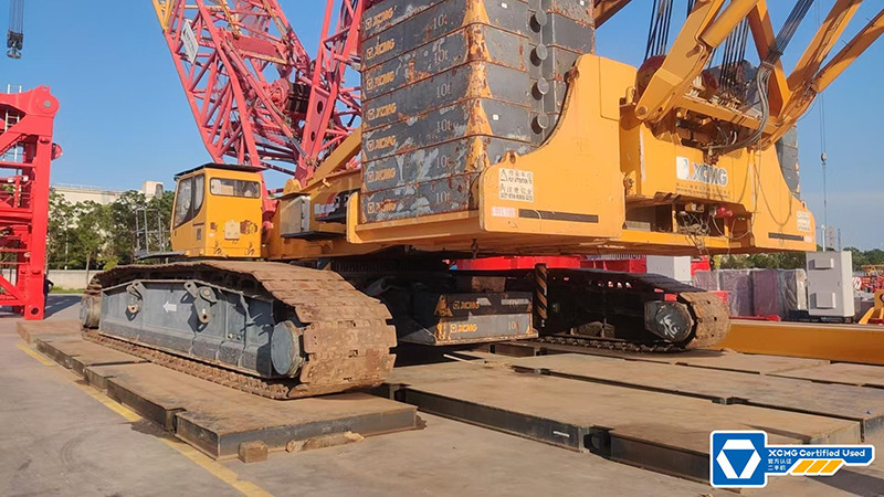 XCMG 500 tons 2016 XGC500 used lift machine crane with crawler for sale - Pásový jeřáb: obrázek 2 XCMG 500 tons 2016 XGC500 used lift machine crane with crawler for sale - Pásový jeřáb: obrázek 2