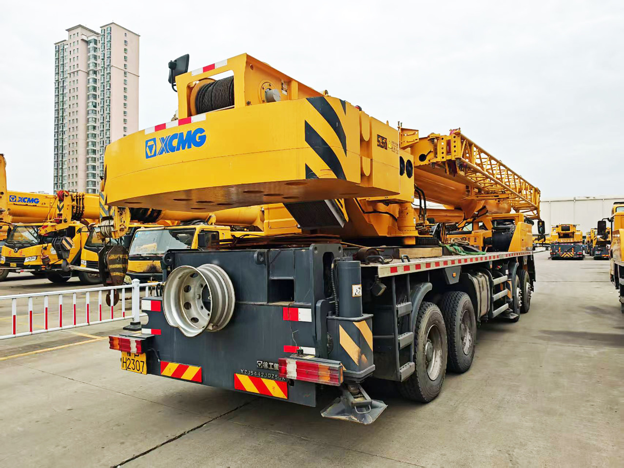 XCMG Factory Second Hand 50 Ton Mobile Crane QY50K5C_1 Hydraulic Arm Crane For Trucks - Autojeřáb: obrázek 4 XCMG Factory Second Hand 50 Ton Mobile Crane QY50K5C_1 Hydraulic Arm Crane For Trucks - Autojeřáb: obrázek 4