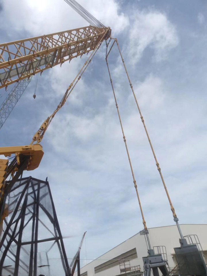 XCMG Manufacturer Second Hand Large Knuckle Boom Crane 1250 Ton XGC16000 Used Crawler Crane For Sale - Pásový jeřáb: obrázek 5 XCMG Manufacturer Second Hand Large Knuckle Boom Crane 1250 Ton XGC16000 Used Crawler Crane For Sale - Pásový jeřáb: obrázek 5