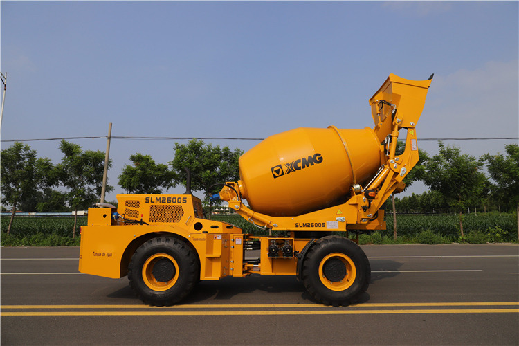 XCMG Mini Self Loading 2.6m3 Concrete Mixer Truck Price List - Autodomíchávač: obrázek 2 XCMG Mini Self Loading 2.6m3 Concrete Mixer Truck Price List - Autodomíchávač: obrázek 2