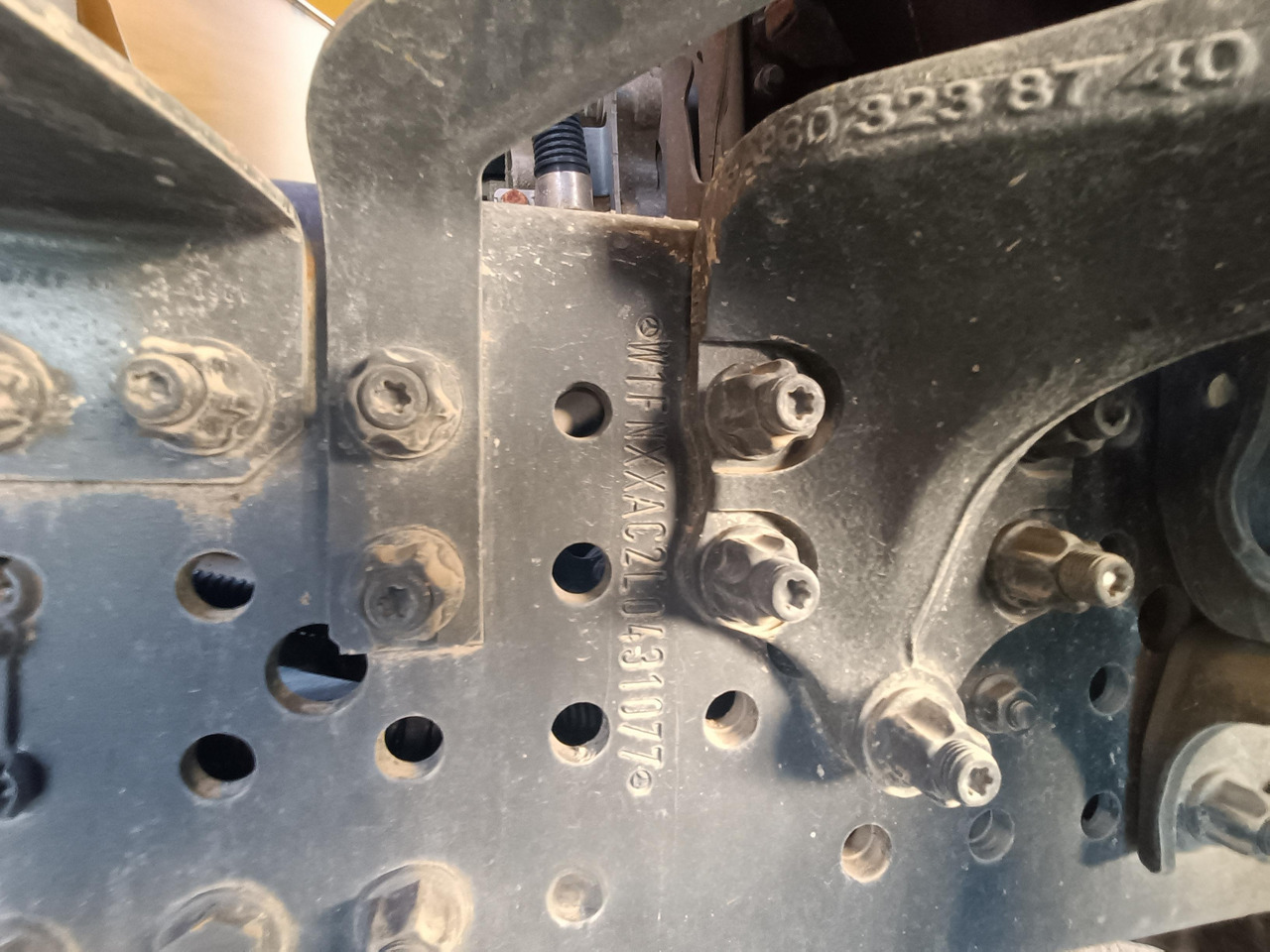 XCMG Official 58m HB58V Used Concrete Pumps Diesel Truck-mounted Concrete Pump Price - Autočerpadlo: obrázek 5 XCMG Official 58m HB58V Used Concrete Pumps Diesel Truck-mounted Concrete Pump Price - Autočerpadlo: obrázek 5