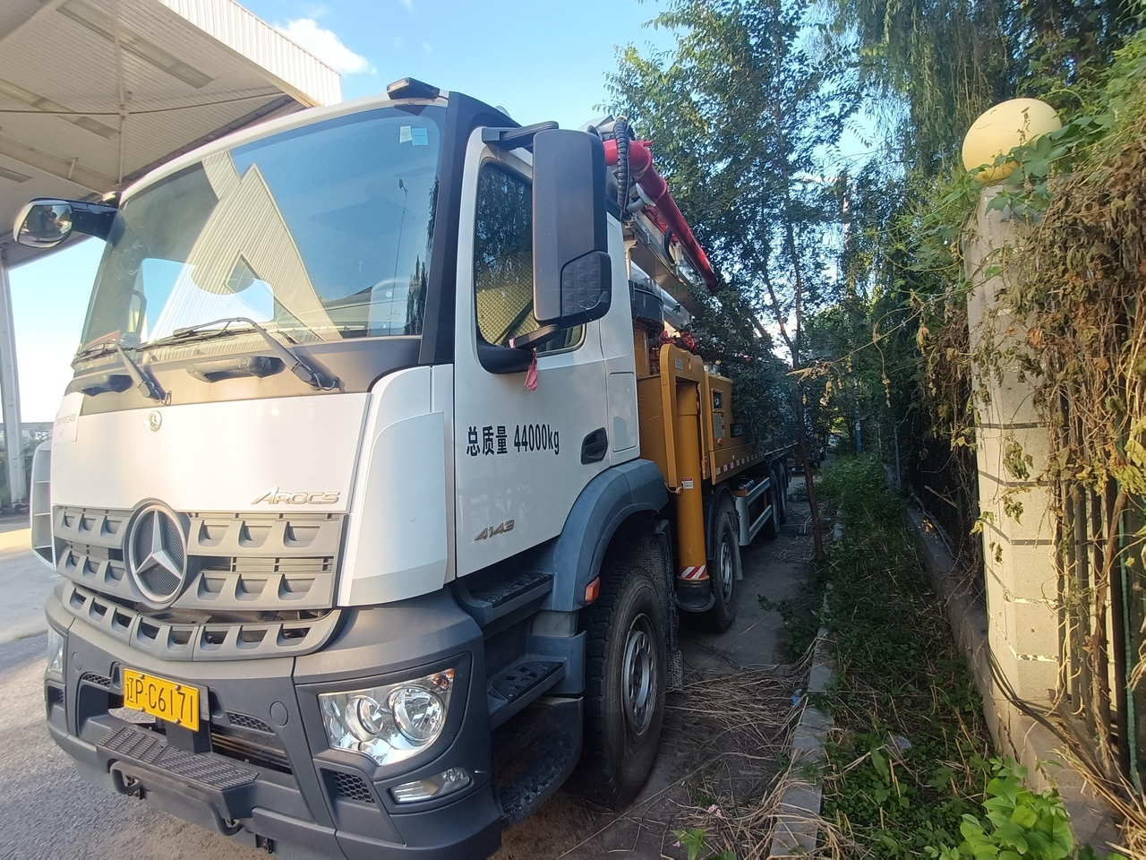 XCMG Official 58m HB58V Used Concrete Pumps Diesel Truck-mounted Concrete Pump Price - Autočerpadlo: obrázek 3 XCMG Official 58m HB58V Used Concrete Pumps Diesel Truck-mounted Concrete Pump Price - Autočerpadlo: obrázek 3