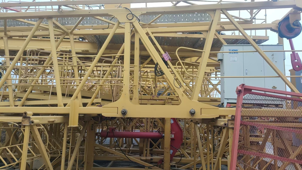 XCMG Official Construction Crane Lifting Equipment 8Ton XGT6015A-8S Flat Top Tower Crane For Sale - Věžový jeřáb: obrázek 3 XCMG Official Construction Crane Lifting Equipment 8Ton XGT6015A-8S Flat Top Tower Crane For Sale - Věžový jeřáb: obrázek 3