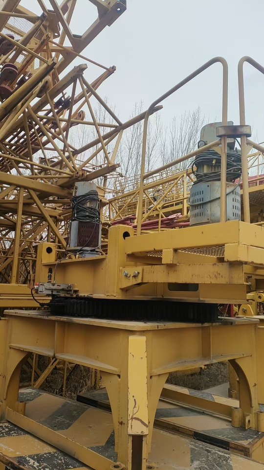 XCMG Official Crane Lift Machine APC6013-8 8t Used Topkit Tower Crane For Sale - Věžový jeřáb: obrázek 3 XCMG Official Crane Lift Machine APC6013-8 8t Used Topkit Tower Crane For Sale - Věžový jeřáb: obrázek 3