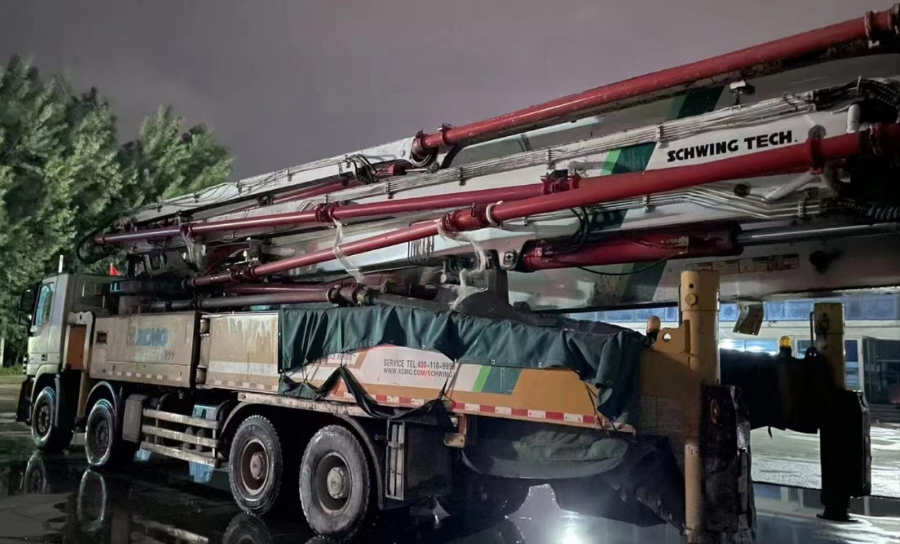 XCMG Official Hb58V Concrete Machinery 2019 Used 58m Concrete Pump Truck for Sale - Autočerpadlo: obrázek 2 XCMG Official Hb58V Concrete Machinery 2019 Used 58m Concrete Pump Truck for Sale - Autočerpadlo: obrázek 2