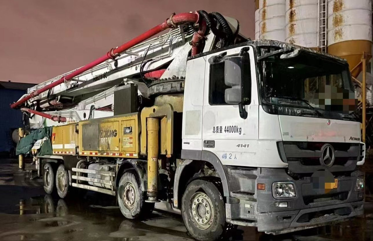 XCMG Official Hb58V Concrete Machinery 2019 Used 58m Concrete Pump Truck for Sale - Autočerpadlo: obrázek 1 XCMG Official Hb58V Concrete Machinery 2019 Used 58m Concrete Pump Truck for Sale - Autočerpadlo: obrázek 1