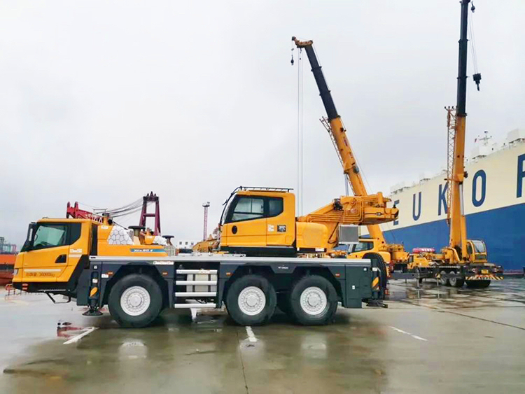 XCMG Official Manufacturer All Terrain Crane 60 Ton to 500 Ton Mobile Crane - Univerzální autojeřáb: obrázek 4 XCMG Official Manufacturer All Terrain Crane 60 Ton to 500 Ton Mobile Crane - Univerzální autojeřáb: obrázek 4