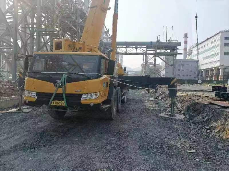 XCMG Official Price Of Mobile Crane QY80K6C Second Hand Boom Truck Crane Price List - Autojeřáb: obrázek 3 XCMG Official Price Of Mobile Crane QY80K6C Second Hand Boom Truck Crane Price List - Autojeřáb: obrázek 3