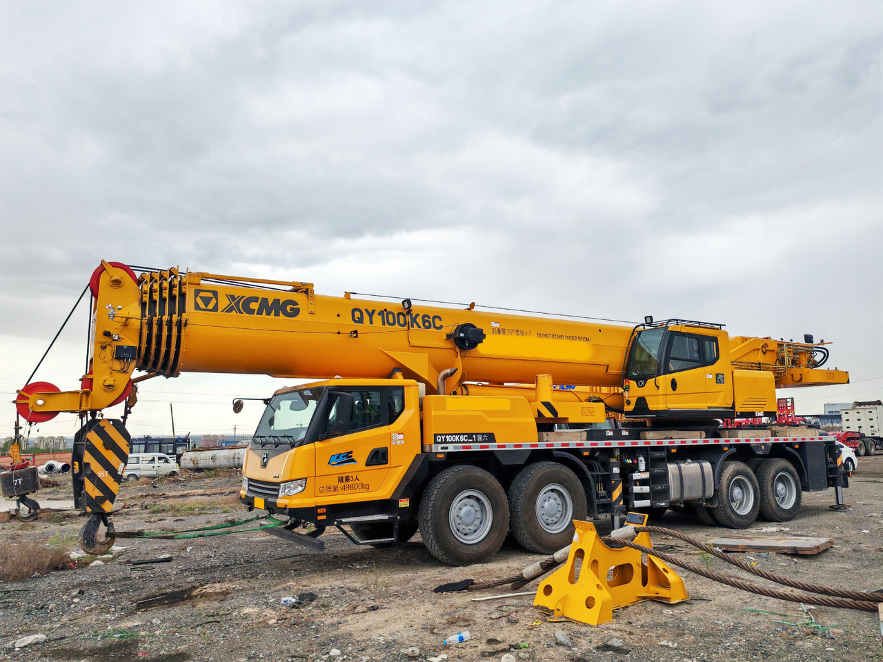 XCMG Official QY100K6C Second Hand Pickup Truck Crane 100t All Terrain Crane - Autojeřáb: obrázek 2 XCMG Official QY100K6C Second Hand Pickup Truck Crane 100t All Terrain Crane - Autojeřáb: obrázek 2