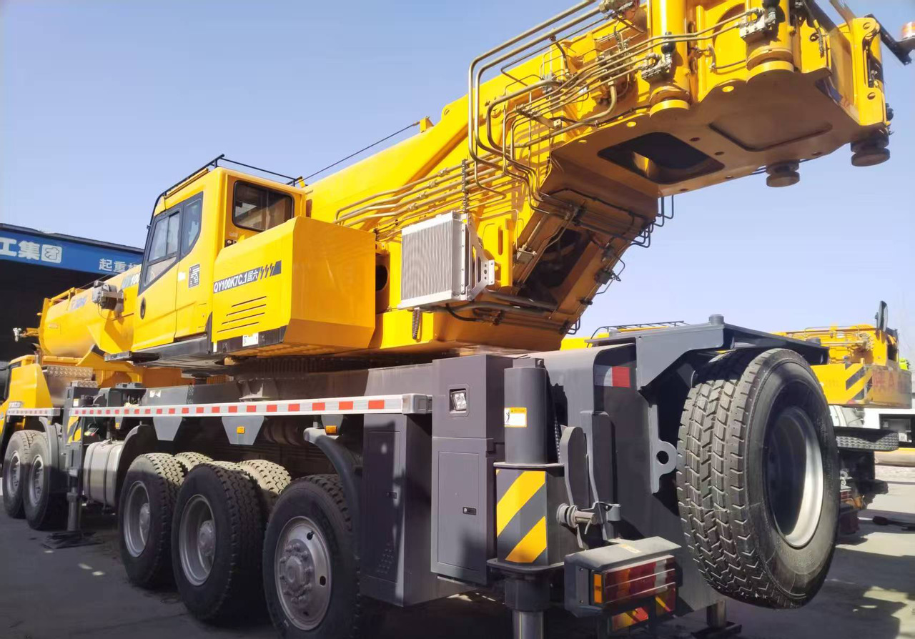 XCMG Official Second Hand 100 Ton Truck Crane QY100K7C_1 Mobile Crane Price - Autojeřáb: obrázek 3 XCMG Official Second Hand 100 Ton Truck Crane QY100K7C_1 Mobile Crane Price - Autojeřáb: obrázek 3