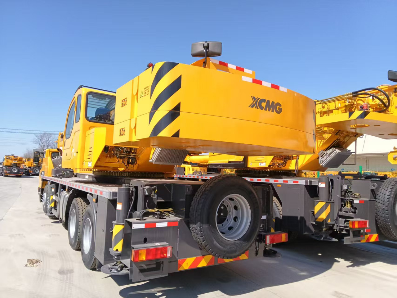 XCMG Official Second Hand 50 Ton Mobile Crane QY50K5D _5 Hydraulic Truck Mounted Crane Price For Sale - Autojeřáb: obrázek 4 XCMG Official Second Hand 50 Ton Mobile Crane QY50K5D _5 Hydraulic Truck Mounted Crane Price For Sale - Autojeřáb: obrázek 4