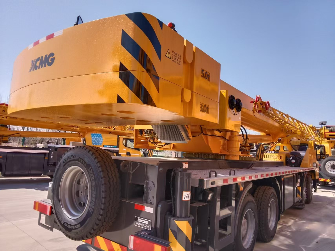XCMG Official Second Hand 50 Ton Mobile Crane QY50K5D _5 Hydraulic Truck Mounted Crane Price For Sale - Autojeřáb: obrázek 5 XCMG Official Second Hand 50 Ton Mobile Crane QY50K5D _5 Hydraulic Truck Mounted Crane Price For Sale - Autojeřáb: obrázek 5