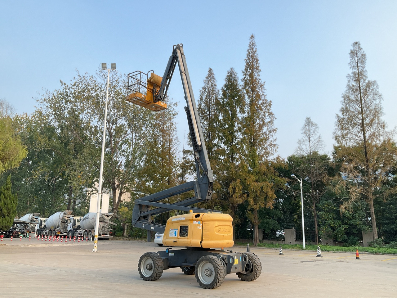 Kloubová plošina XCMG Official Second Hand Mobile Cherry Picker GTBZ18A1 18m Man Lift Boom Lift Price: obrázek 6