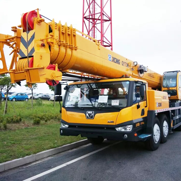 XCMG Official Second Hand QY70K-I 70t Telescopic Jib Pickup Truck Crane For Sale - Autojeřáb: obrázek 3 XCMG Official Second Hand QY70K-I 70t Telescopic Jib Pickup Truck Crane For Sale - Autojeřáb: obrázek 3