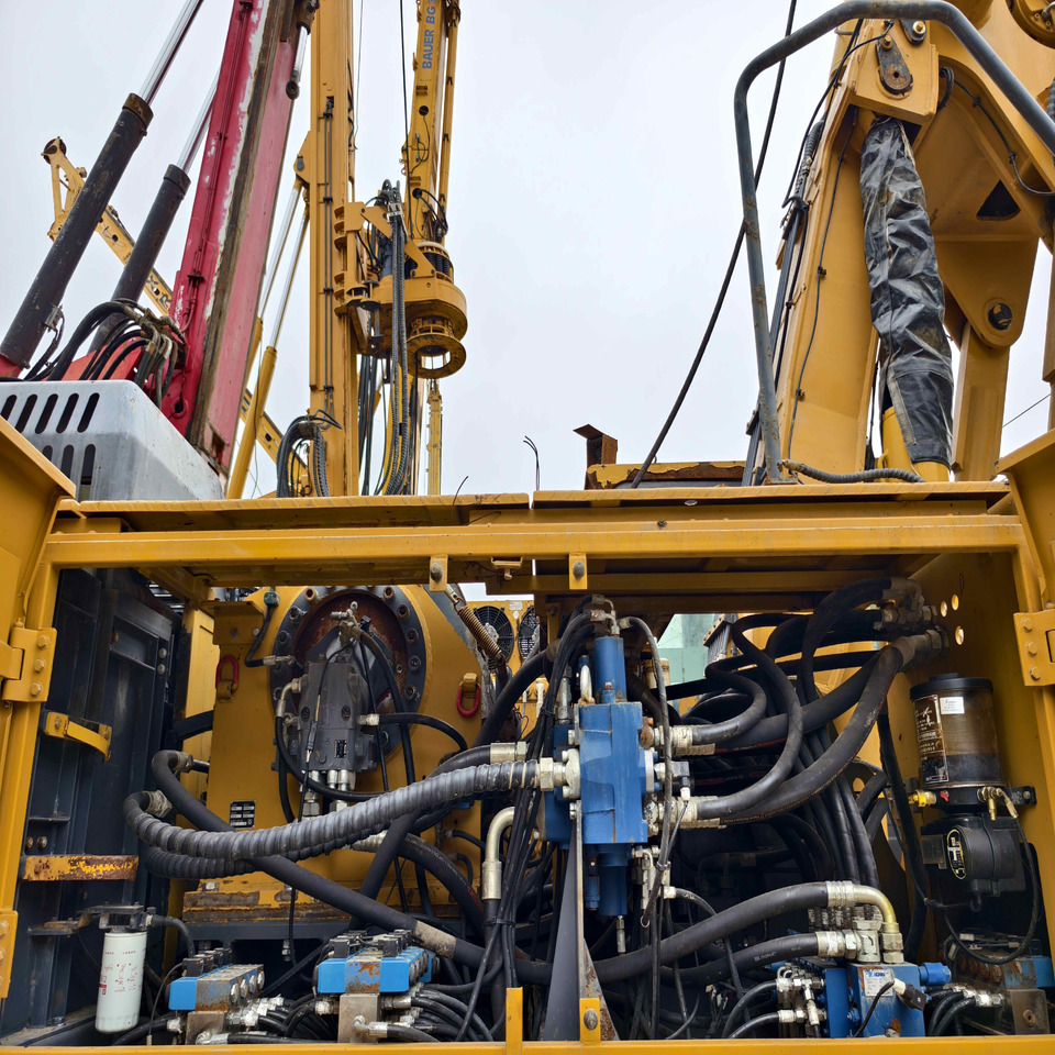 Vrtná souprava XCMG Official Second Hand Rotary Drill XR180D Used Borehole Drilling Rig Price: obrázek 10