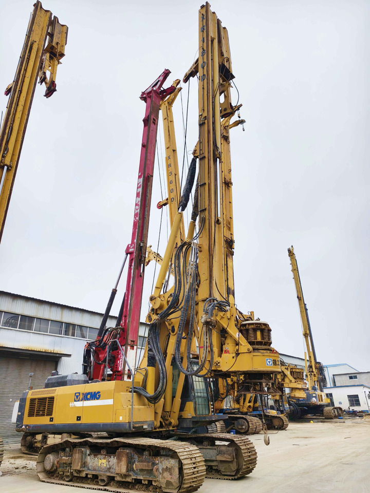 XCMG Official Second Hand Rotary Drill XR180D Used Borehole Drilling Rig Price - Vrtná souprava: obrázek 4 XCMG Official Second Hand Rotary Drill XR180D Used Borehole Drilling Rig Price - Vrtná souprava: obrázek 4