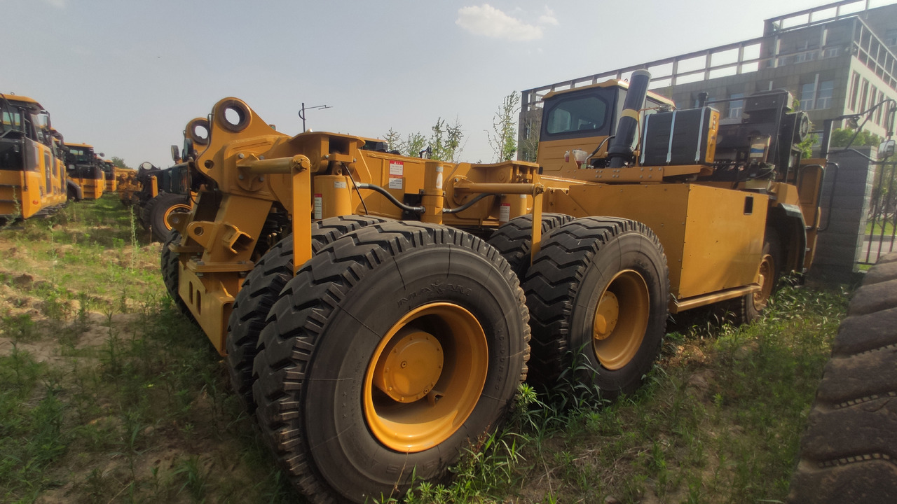 XCMG Official Second Hand Tipper Dump Truck XDR80T Mining Dump Truck Price - Dampr: obrázek 3 XCMG Official Second Hand Tipper Dump Truck XDR80T Mining Dump Truck Price - Dampr: obrázek 3
