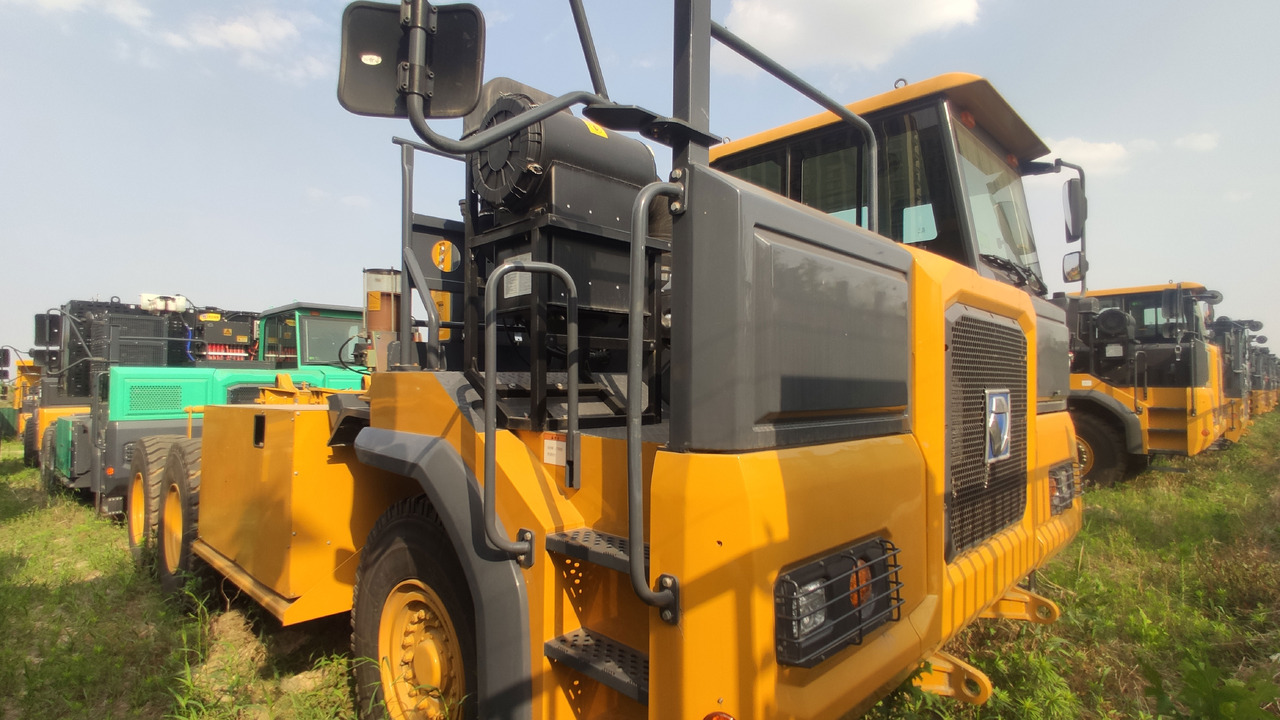 XCMG Official Second Hand Tipper Dump Truck XDR80T Mining Dump Truck Price - Dampr: obrázek 4 XCMG Official Second Hand Tipper Dump Truck XDR80T Mining Dump Truck Price - Dampr: obrázek 4