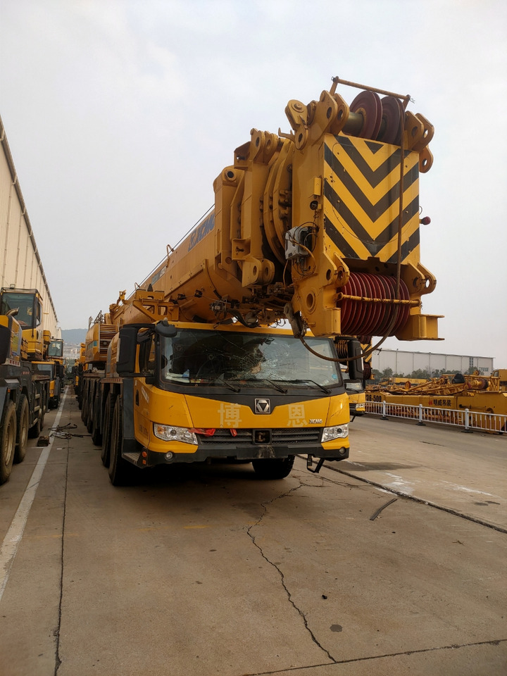 XCMG Official Second Hand Truck Cranes XCA300_1 300 Ton Mobile Crane Price - Univerzální autojeřáb: obrázek 4 XCMG Official Second Hand Truck Cranes XCA300_1 300 Ton Mobile Crane Price - Univerzální autojeřáb: obrázek 4