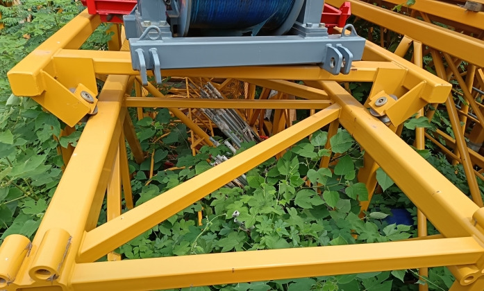 XCMG Official Small Tower Crane XGT6013-6S1 Max Load 6t Used Topless Tower Crane For Sale - Věžový jeřáb: obrázek 2 XCMG Official Small Tower Crane XGT6013-6S1 Max Load 6t Used Topless Tower Crane For Sale - Věžový jeřáb: obrázek 2