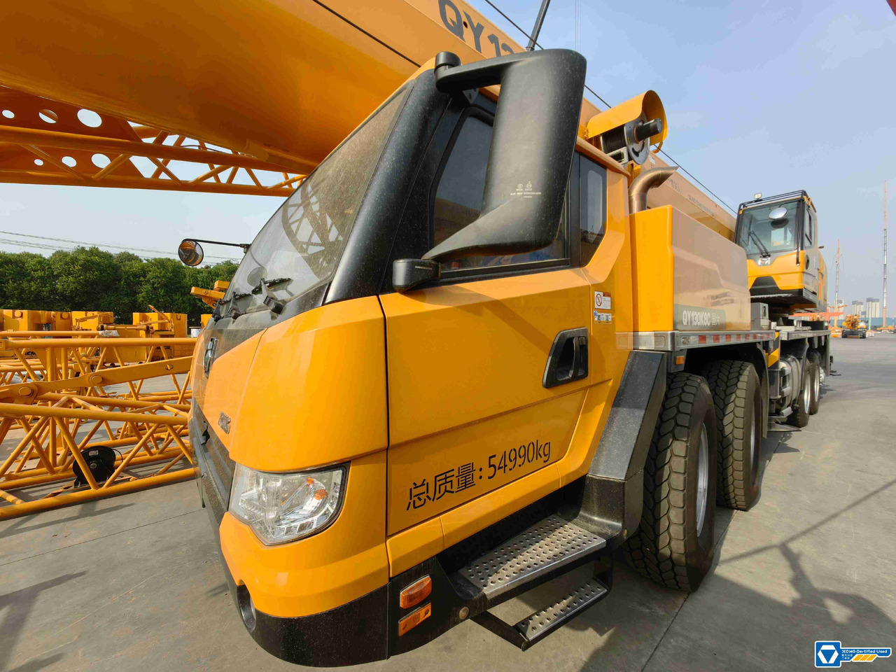 XCMG Official Used 130 Ton Mobile Crane QY130K8C Hydraulic Truck Crane Price - Autojeřáb: obrázek 2 XCMG Official Used 130 Ton Mobile Crane QY130K8C Hydraulic Truck Crane Price - Autojeřáb: obrázek 2