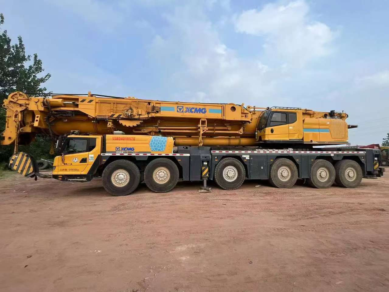 XCMG Official Used Boom Truck Crane XCA300 300t Diesel All Terrain Crane Best Sale - Univerzální autojeřáb: obrázek 2 XCMG Official Used Boom Truck Crane XCA300 300t Diesel All Terrain Crane Best Sale - Univerzální autojeřáb: obrázek 2