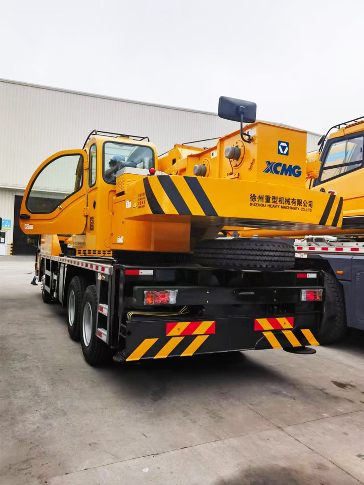 XCMG Official Used Crane Lifting Equipment Truck Crane 25 Ton QY25KD Hot Sale - Autojeřáb: obrázek 4 XCMG Official Used Crane Lifting Equipment Truck Crane 25 Ton QY25KD Hot Sale - Autojeřáb: obrázek 4