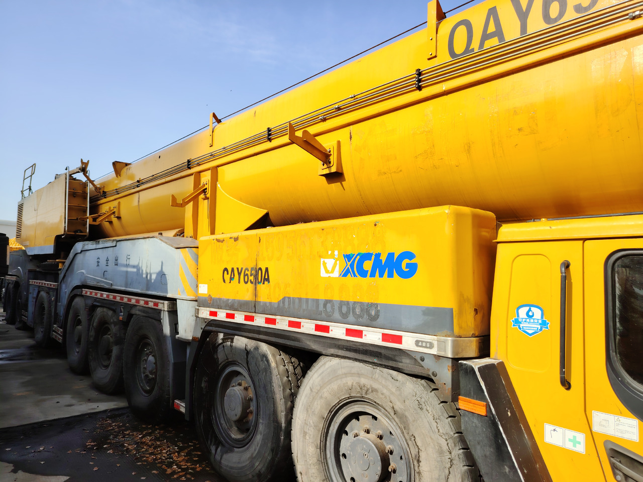 XCMG Official Used Heavy Duty Hydraulics Crane QAY650A All Terrain Cranes For Sale 650 Ton - Univerzální autojeřáb: obrázek 5 XCMG Official Used Heavy Duty Hydraulics Crane QAY650A All Terrain Cranes For Sale 650 Ton - Univerzální autojeřáb: obrázek 5