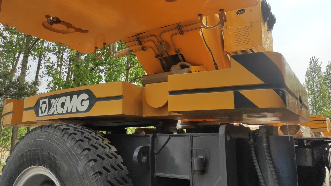 XCMG Official Used Mobile Crane QY80K5C 80 Ton Pickup Truck Crane - Autojeřáb: obrázek 5 XCMG Official Used Mobile Crane QY80K5C 80 Ton Pickup Truck Crane - Autojeřáb: obrázek 5