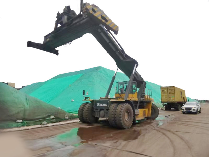 XCMG Official Used Mobile Reach Stacker 45 Tons XCS4531K For Container Price List - Reach stacker: obrázek 2 XCMG Official Used Mobile Reach Stacker 45 Tons XCS4531K For Container Price List - Reach stacker: obrázek 2