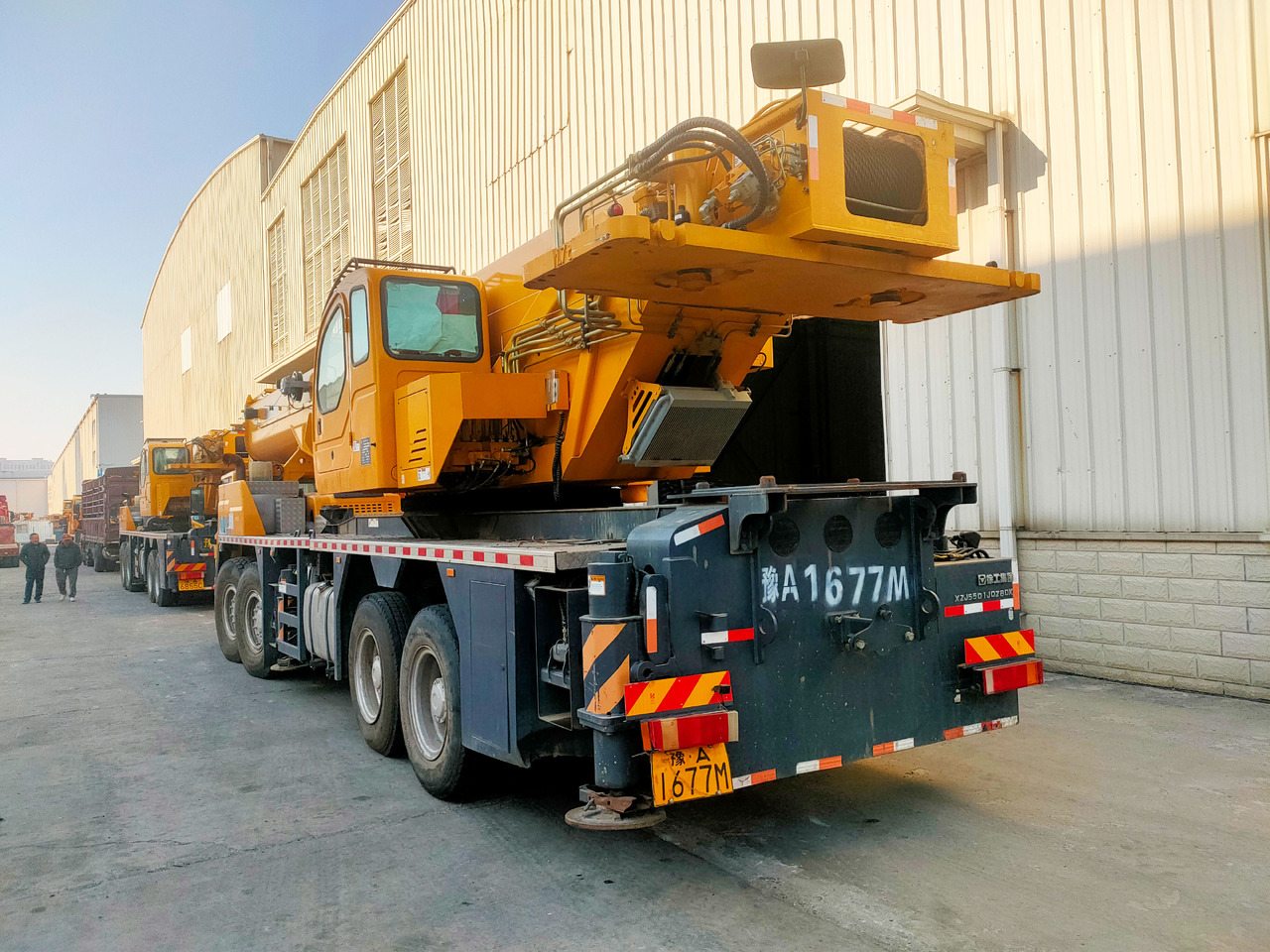 XCMG Official Used Mobile Truck Crane QY80K5D 85 Ton Mobile Hydraulic Crane Price - Autojeřáb: obrázek 4 XCMG Official Used Mobile Truck Crane QY80K5D 85 Ton Mobile Hydraulic Crane Price - Autojeřáb: obrázek 4