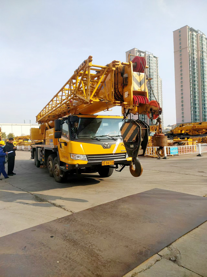 XCMG Official Used Pickup Truck Crane QY50K5D_1 50 Ton Mobile Crane With High Quality - Autojeřáb: obrázek 2 XCMG Official Used Pickup Truck Crane QY50K5D_1 50 Ton Mobile Crane With High Quality - Autojeřáb: obrázek 2