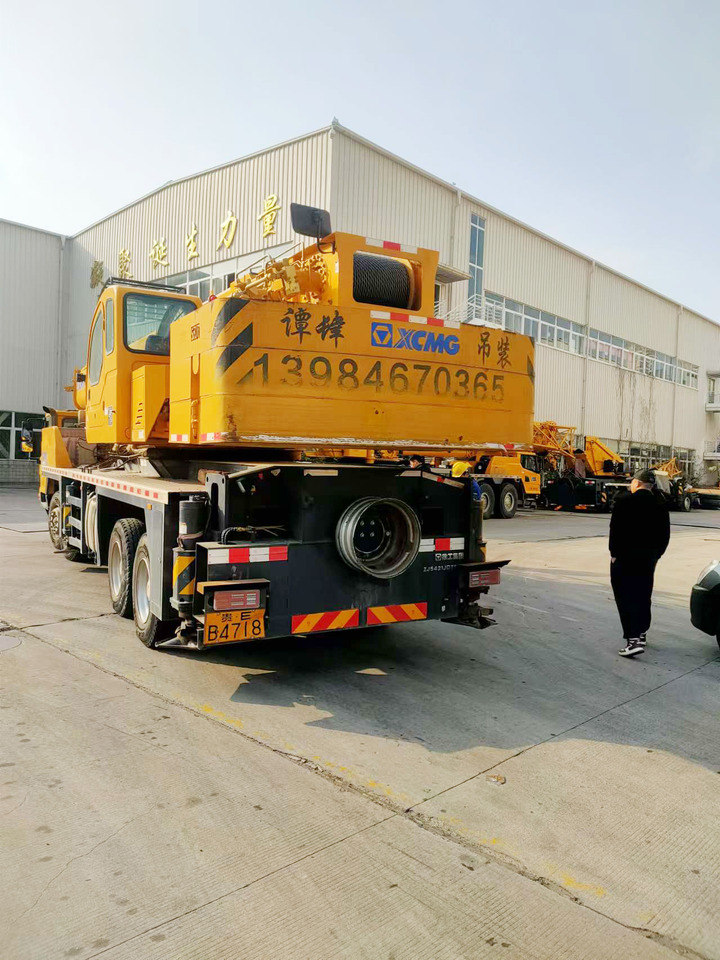 XCMG Official Used Pickup Truck Crane QY50K5D_1 50 Ton Mobile Crane With High Quality - Autojeřáb: obrázek 3 XCMG Official Used Pickup Truck Crane QY50K5D_1 50 Ton Mobile Crane With High Quality - Autojeřáb: obrázek 3