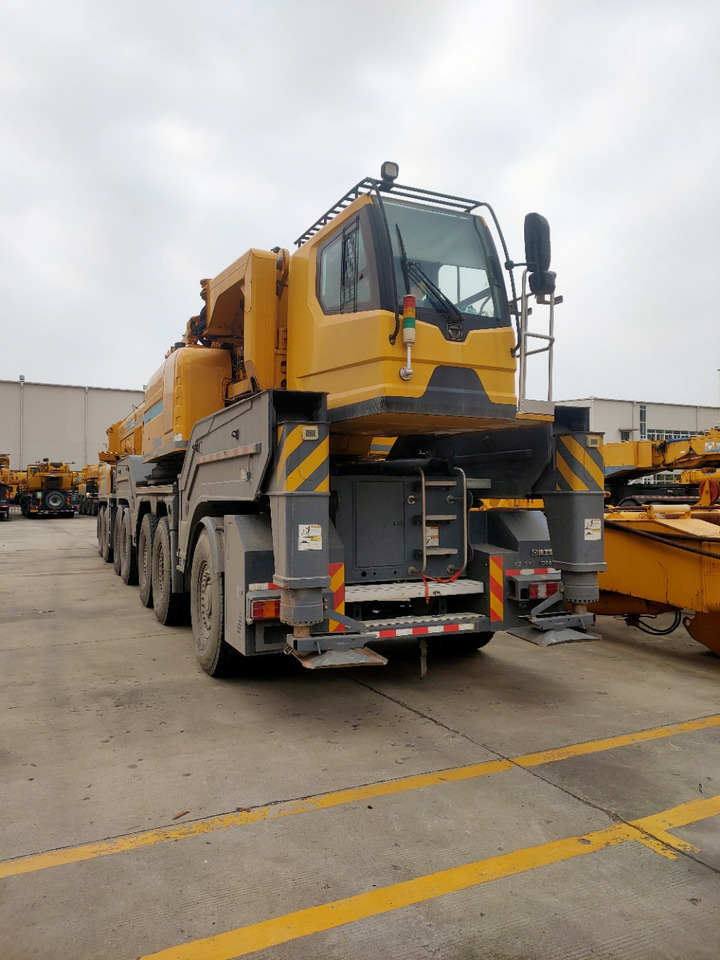 XCMG Official Used Truck Cranes XCA600 600 Ton Hydraulic All Terrain Crane For Sale - Univerzální autojeřáb: obrázek 3 XCMG Official Used Truck Cranes XCA600 600 Ton Hydraulic All Terrain Crane For Sale - Univerzální autojeřáb: obrázek 3