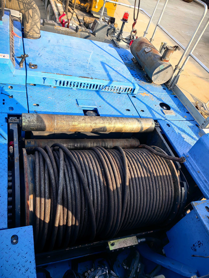 XCMG Official Used rotary drilling rig XR240E 80m Hydraulic Piling Rig Machine For Sale - Vrtná souprava: obrázek 3 XCMG Official Used rotary drilling rig XR240E 80m Hydraulic Piling Rig Machine For Sale - Vrtná souprava: obrázek 3