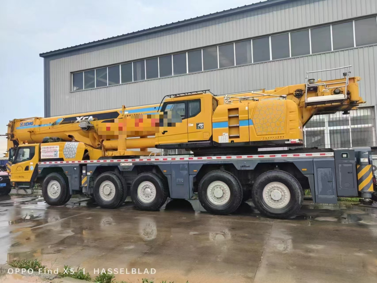 XCMG Official XCA180 180 Ton Second Hand All Terrain Crane Best Price - Univerzální autojeřáb: obrázek 2 XCMG Official XCA180 180 Ton Second Hand All Terrain Crane Best Price - Univerzální autojeřáb: obrázek 2