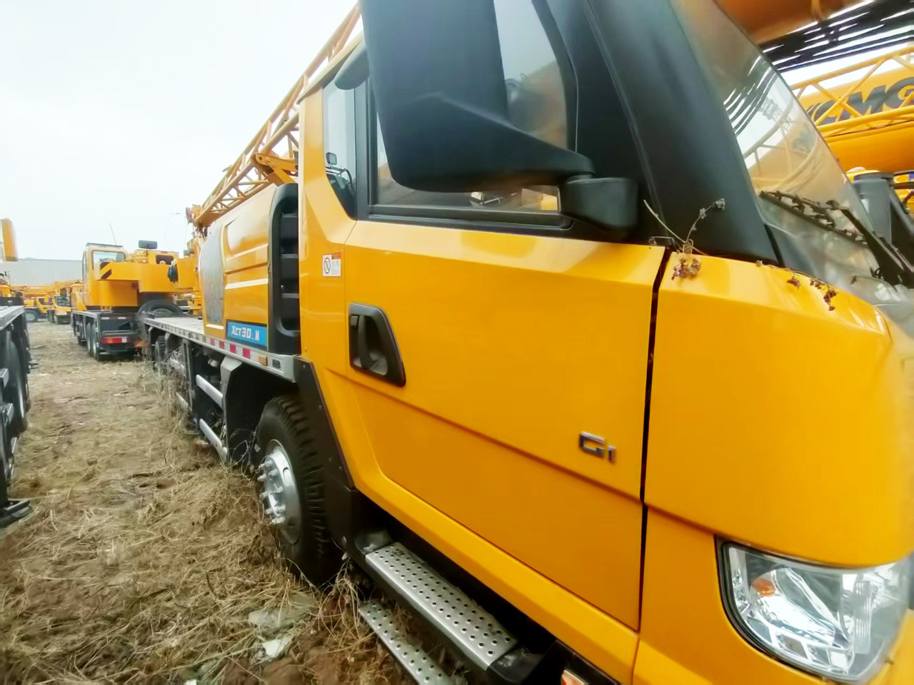 XCMG Official XCT30_M Used Hydraulic Arm Crane For Trucks With High Quality - Autojeřáb: obrázek 2 XCMG Official XCT30_M Used Hydraulic Arm Crane For Trucks With High Quality - Autojeřáb: obrázek 2