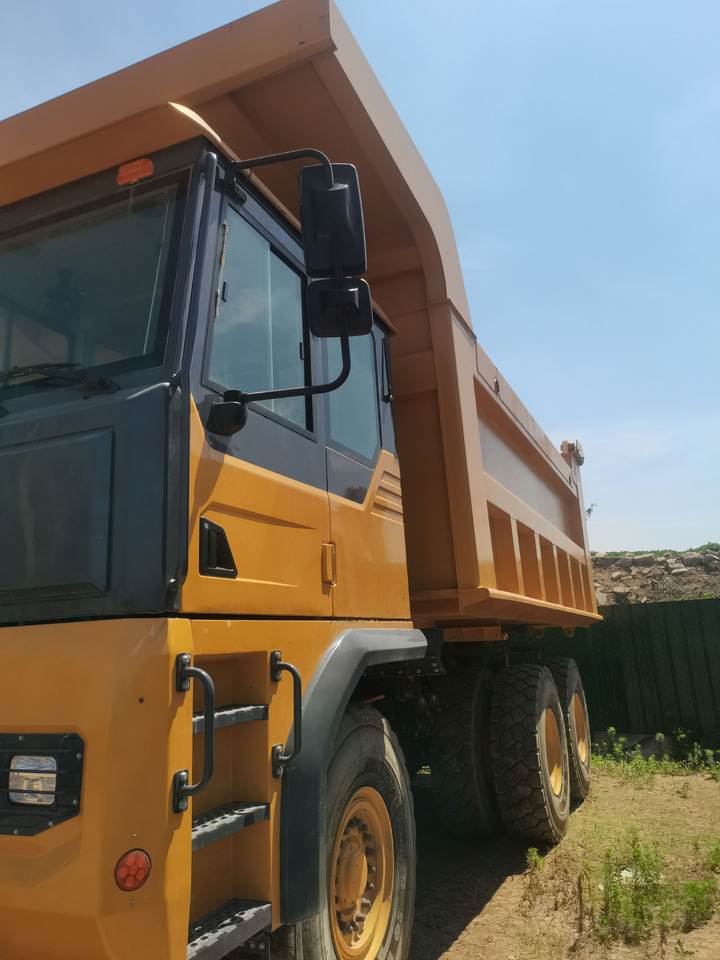 XCMG Official XDR80T 70 Ton Wheel Dumper Second Hand Chinese Tipper Truck Best Price - Dampr: obrázek 3 XCMG Official XDR80T 70 Ton Wheel Dumper Second Hand Chinese Tipper Truck Best Price - Dampr: obrázek 3