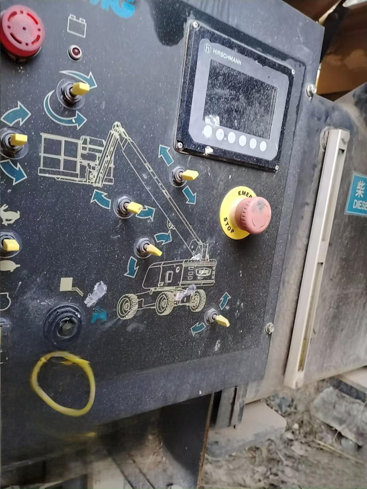 XCMG Official XGS22 Used Hydraulic Towable Boom Lift 22m Cherry Picker Price - Teleskopická plošina: obrázek 5 XCMG Official XGS22 Used Hydraulic Towable Boom Lift 22m Cherry Picker Price - Teleskopická plošina: obrázek 5