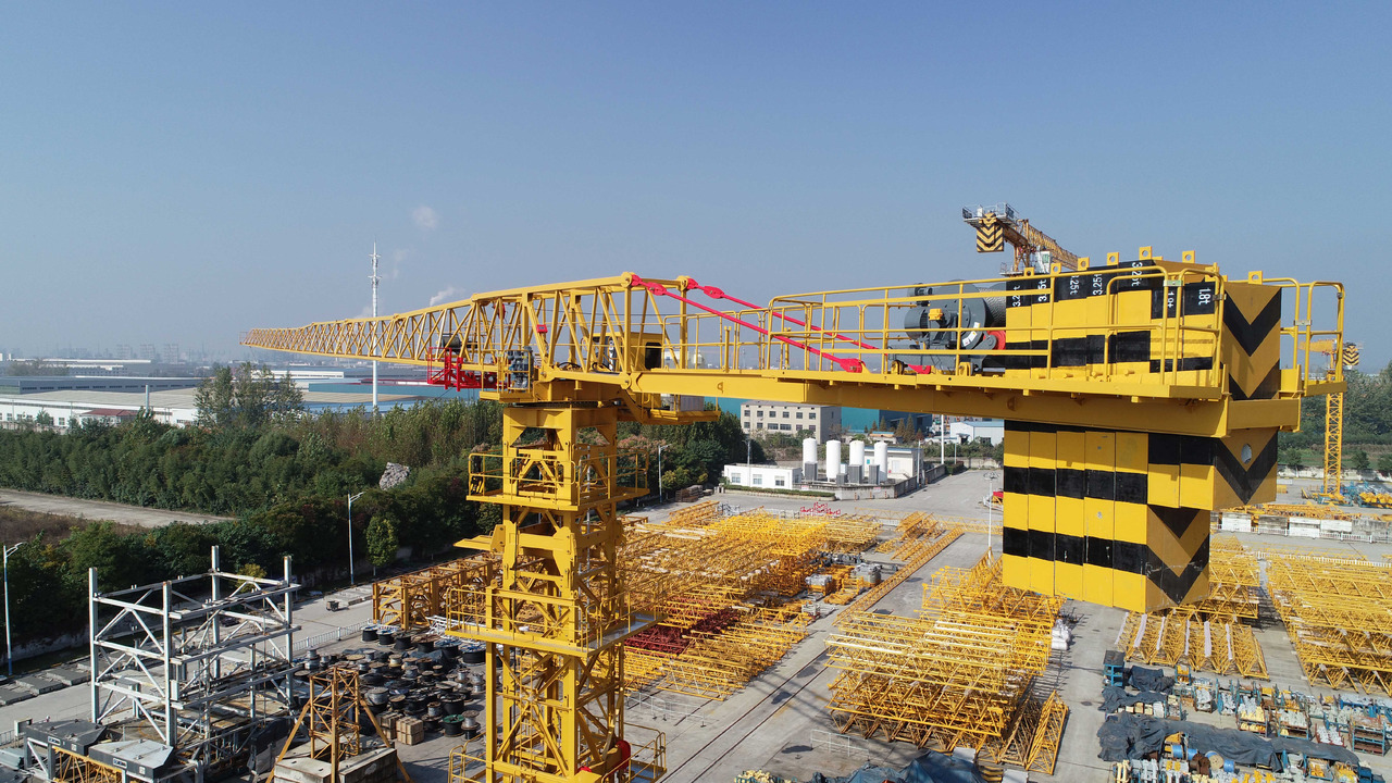 XCMG Official XGT6515B-10S 10Ton 60-meter Construction Buliding Flat Top Tower Crane In Stock - Věžový jeřáb: obrázek 4 XCMG Official XGT6515B-10S 10Ton 60-meter Construction Buliding Flat Top Tower Crane In Stock - Věžový jeřáb: obrázek 4