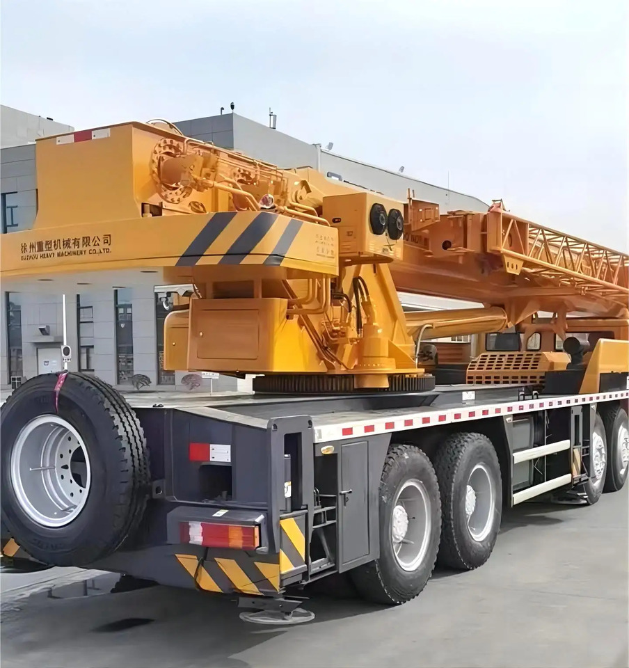 XCMG Official used mobile crane QY50KA crane 50tons - Autojeřáb: obrázek 3 XCMG Official used mobile crane QY50KA crane 50tons - Autojeřáb: obrázek 3