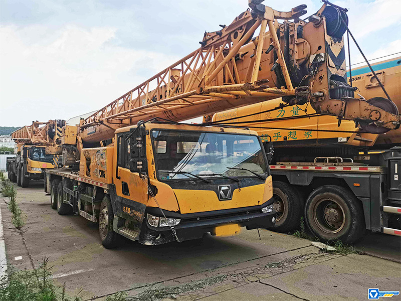 XCMG QY25K-II 25ton 2014 used second hand pickup crane for sale - Autojeřáb: obrázek 4 XCMG QY25K-II 25ton 2014 used second hand pickup crane for sale - Autojeřáb: obrázek 4