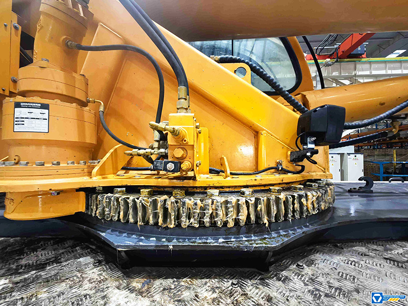 XCMG QY25K5F 25ton hot sale used mobile hydraulic crane price - Autojeřáb: obrázek 4 XCMG QY25K5F 25ton hot sale used mobile hydraulic crane price - Autojeřáb: obrázek 4