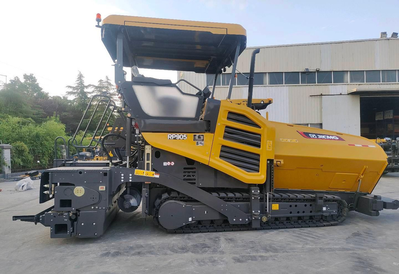 XCMG RP905IV used crawler portable concrete asphalt paver price - Finišér: obrázek 3 XCMG RP905IV used crawler portable concrete asphalt paver price - Finišér: obrázek 3