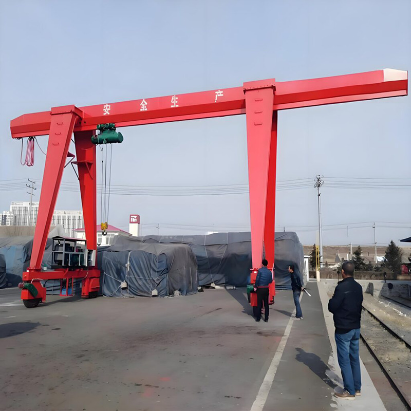 XCMG Single Girder Tyre Gantry Crane - Portálový jeřáb: obrázek 4 XCMG Single Girder Tyre Gantry Crane - Portálový jeřáb: obrázek 4
