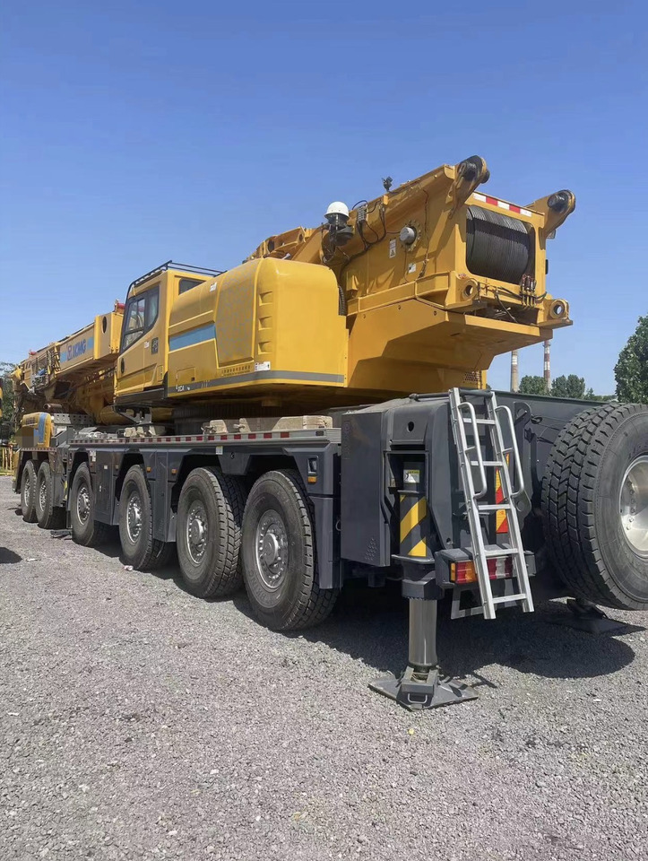 XCMG XCA460 Used Mobile Crane Machine 460 Ton Hydraulic Truck Crane For Sale - Univerzální autojeřáb: obrázek 2 XCMG XCA460 Used Mobile Crane Machine 460 Ton Hydraulic Truck Crane For Sale - Univerzální autojeřáb: obrázek 2