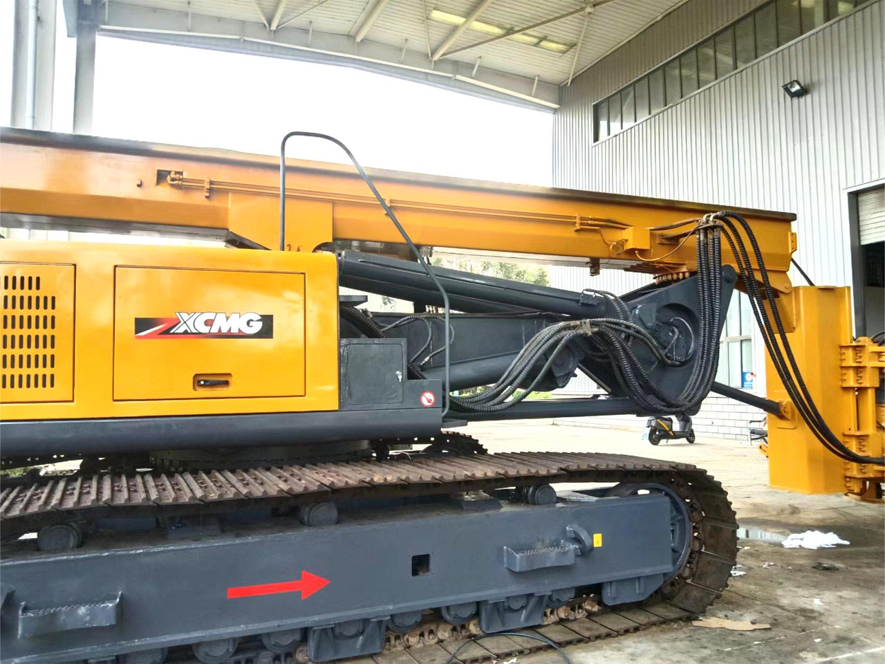 XCMG XCMG Officail XR220D used hydraulic rotary drilling rig for sale - Vrtná souprava: obrázek 4 XCMG XCMG Officail XR220D used hydraulic rotary drilling rig for sale - Vrtná souprava: obrázek 4