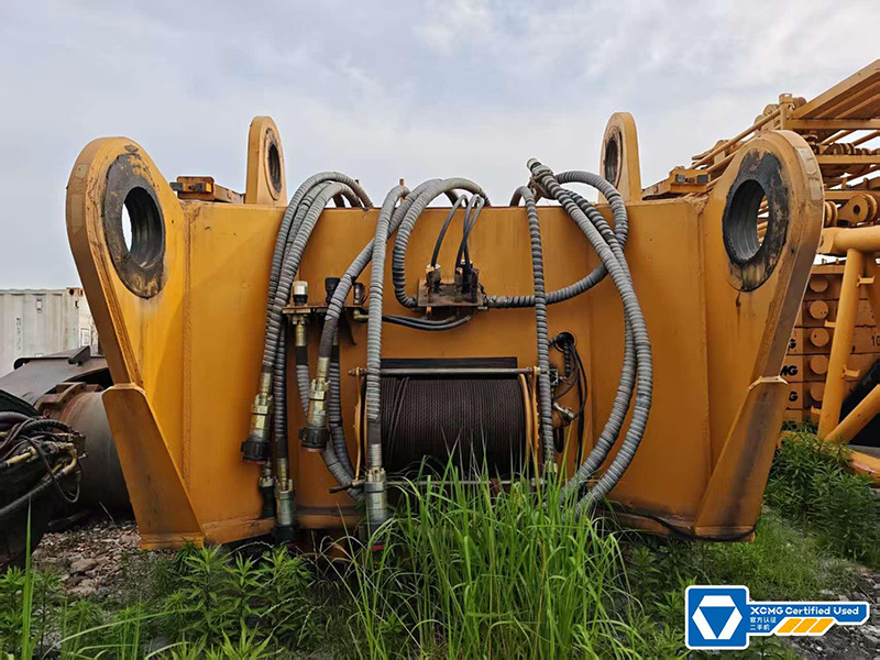 XCMG XGC28000 used 2000ton large tons crawler crane price - Pásový jeřáb: obrázek 3 XCMG XGC28000 used 2000ton large tons crawler crane price - Pásový jeřáb: obrázek 3