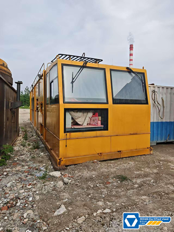 XCMG XGC28000 used 2000ton large tons crawler crane price - Pásový jeřáb: obrázek 4 XCMG XGC28000 used 2000ton large tons crawler crane price - Pásový jeřáb: obrázek 4